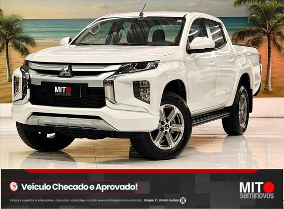 MITSUBISHI TRITON 2.4 BITURBO DIESEL CD GLS 4X4 AUTOMÁTICO MITSUBISHI TRITON 2.4 BITURBO DIESEL CD GLS 4X4 AUTOMÁTICO